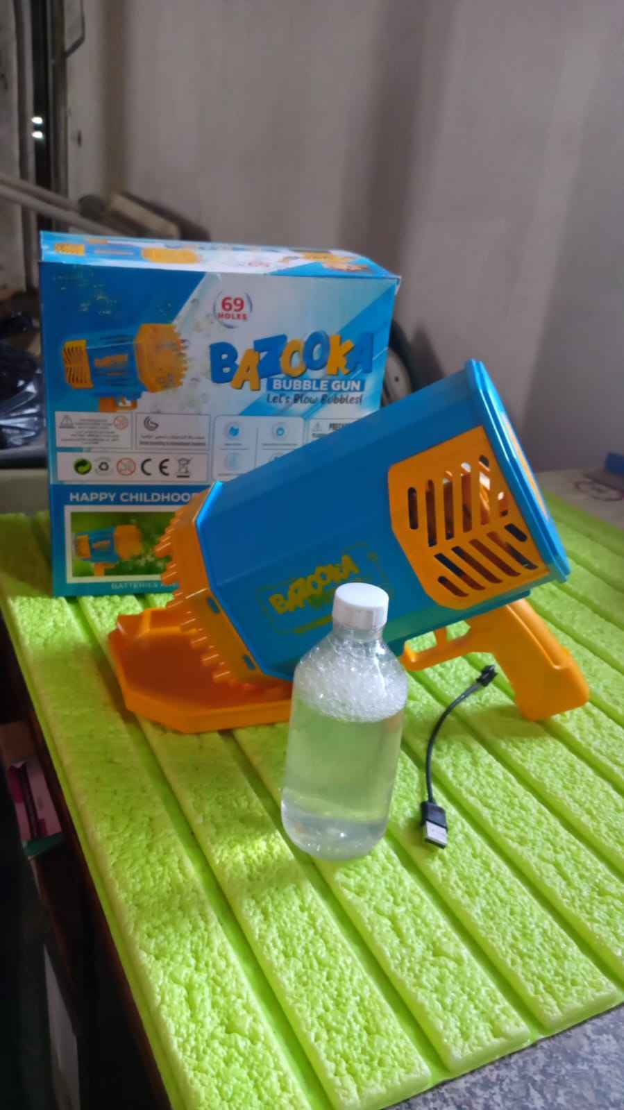 69 Holes Big Rechargeable Powerful Machine Bubble Gun Toys For Kids Adults Bubble Makers Big Rocket Boom Bubble Blower Best Gifts