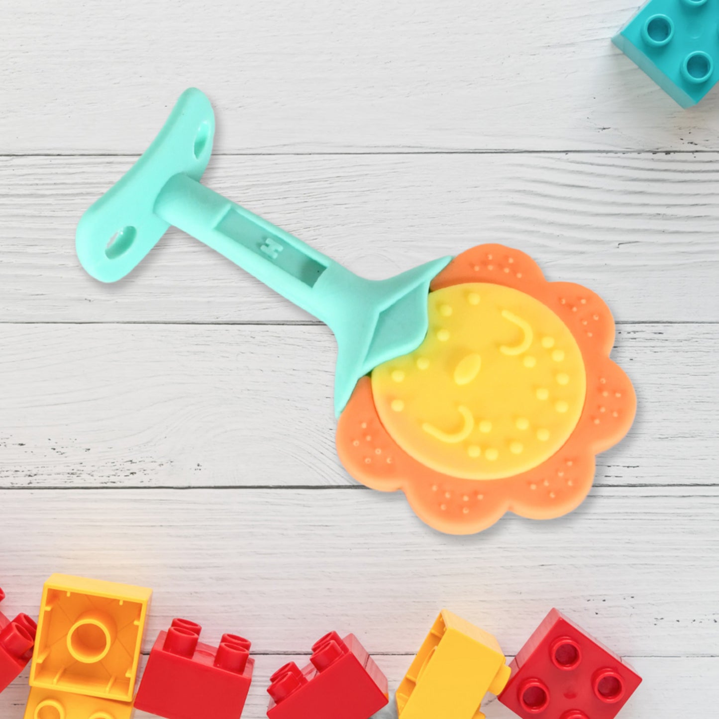 Baby Silicone Teether Fruit Teether For Toddlers100 Food Grade Silicone Teether Non-toxic Latex Free Suitable For Kids Above 3 Months Sunflower Moon Shape(1 Pc)