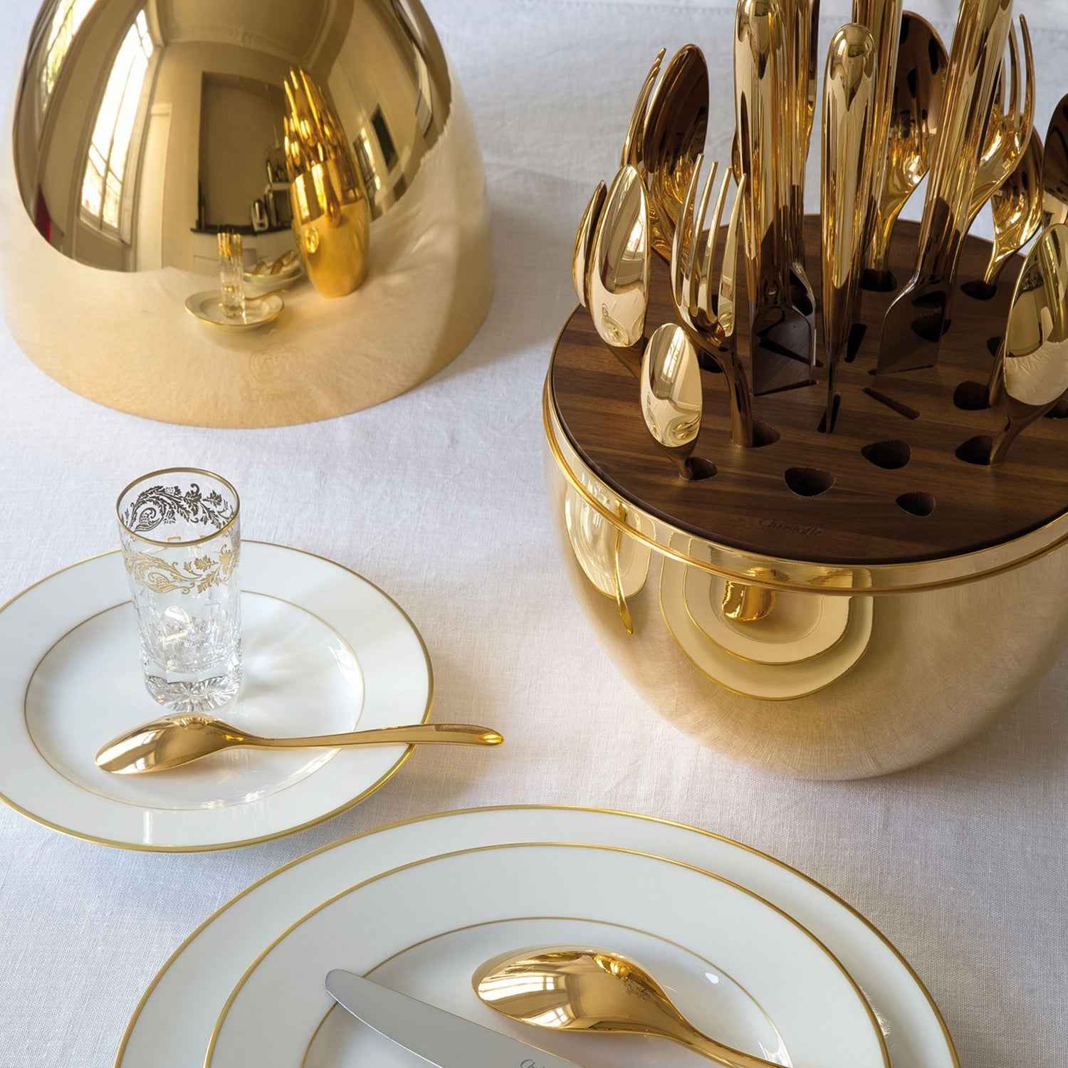 Egg-shaped Luxury Spoon Holder Set